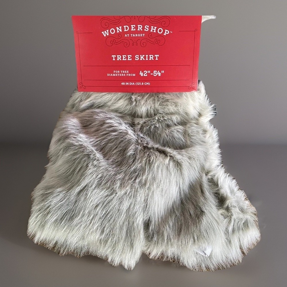 NWT WONDERSHOP 48" Target Faux Fur Christmas Tree Skirt Light Gray